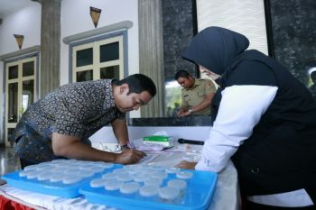 1.600 PNS Semarang Tes Urine Antisipasi Narkoba 