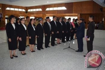 Lomban Lantik Pengurus FKUB Kota Bitung  