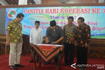Bupati Kebumen Dorong Kerja Sama Koperasi-Bumdes 