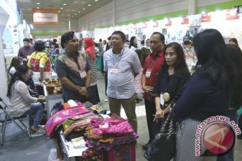 Songket Tradisional Jembrana Diminati Masyarakat Korea