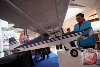 Menhan Saksikan Uji Coba Pesawat Tanpa Awak Rajawali 720 