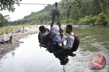 Tali Penyeberangan Darurat