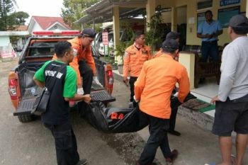 Pemancing Terhempas Gelombang Tinggi di Cilacap Ditemukan Meninggal 