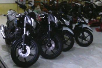 Pemkab Biak Numfor bantu 10 sepeda motor untuk pelayanan keagamaan 