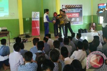 Edukasi Aman Berkendara di jalan jangkau anak sekolah pedesaan
