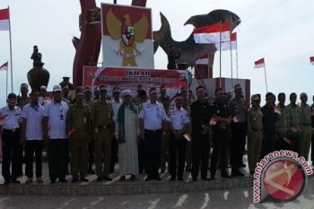Tim Ekspedisi Bendera Merah Putih Disambut Antusias Masyarakat Kotim