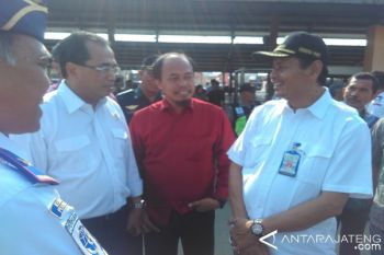 Pelabuhan "Onshore" Pekalongan Diperkirakan Selesai 2019