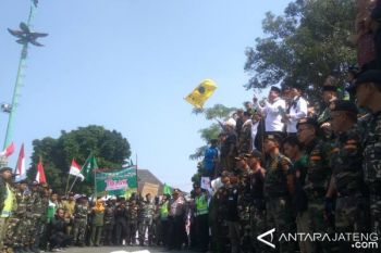 Ribuan Nahdliyin Banyumas Tolak Lima Hari Sekolah (VIDEO)