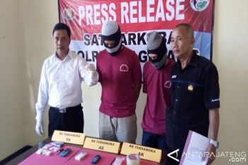 Pembeli dan Pengedar Sabu-sabu di Magelang Diringkus