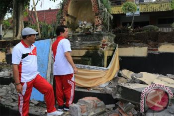 Tembok Roboh, Kolam Renang "Lila Asrana" Klungkung Ditutup