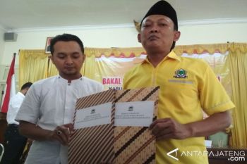 Empat Orang Ambil Formulir Pendaftaran Cabup Golkar 