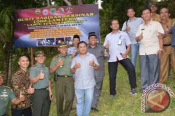 Semen Padang-Korem Wirabraja Bantu Penerangan di Padangpariaman