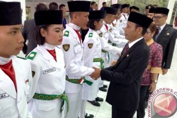 Bupati Gumas Dorong Anggota Paskibraka Daftar Jadi Polisi