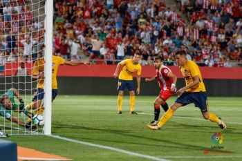 10 Pemain, Atletico Ditahan Imbang Girona 2-2 
