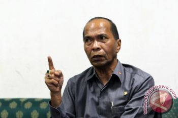 Legislator nilai pemprov Sumbar lalai hilangkan anggaran KPID