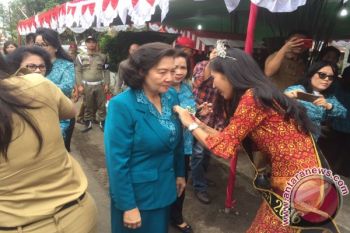 Tim Penilai Lomba HATINYA PKK Sambangi Desa Pulutan