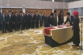 Bawaslu Jateng Melantik Panwas 35 Kabupaten/kota 