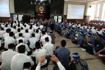 Ade Rai Sosialisasikan JKN-KIS di UIN Yogyakarta