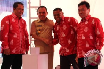 Gubernur: Industri Harus Bermanfaat Untuk Rakyat