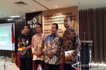 Unnes Terus Memacu Mahasiswa Menekuni Wirausaha