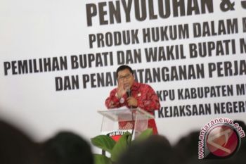 Bupati Sumendap: Anak pesisir harus mengenyam pendidikan tinggi