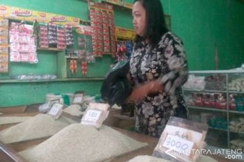 Jelang Natal, Harga Kebutuhan Pokok di Pekalongan Stabil 