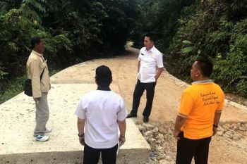 Mantap! Bupati Nadalsyah Programkan Semua Jalan Desa Terkoneksi