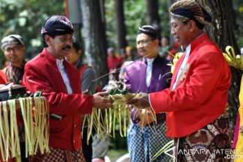 Pemkot Gelar Prosesi Tanah-Air untuk Monumen Persatuan 