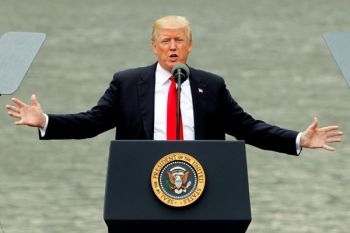 Kerry pada Trump: Musuhi Iran Membuat Korut Tambah Ganas