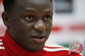Cedera Lutut, Gelandang Spurs Wanyama Menepi Saat Lawan Everton