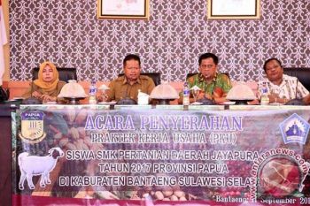 128 Siswa SMK Jayapura PKL Di Bantaeng