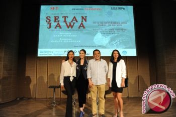 "Setan Jawa " Diiringi Gamelan Memukau di London