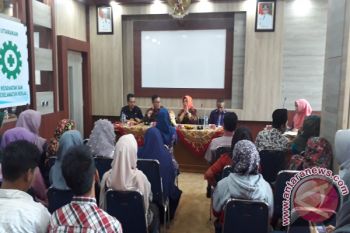 Ciptakan Tenaga Kerja Mumpuni, Pemkot Kota Solok Bimbing Pencari Kerja 