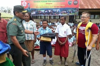 Kodam Cenderawasih dan Lions Club gelar bakti sosial di Wamena