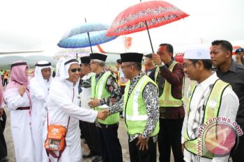 Sekda Sultra Sambut Kedatangan Jamaah Haji 