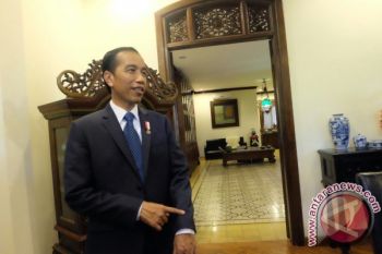 Presiden Nyatakan Belum Terima Surat Pengunduran Diri Khofifah