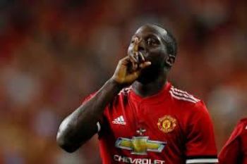 Menang 2-0 United kencangkan genggaman diperingkat dua