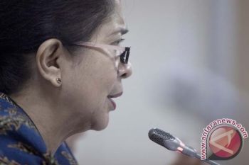 Menkes: Perlu Langkah Kurangi Beban Ketertangungan Lansia Indonesia