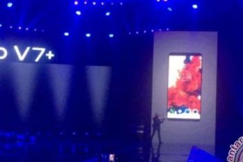Produk Premium Vivo V7+ Resmi Meluncur Di Indonesia