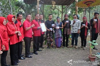 Seniman Muda Surakarta Dukung Musthofa Pilgub 2018