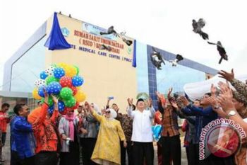 Wali Kota Resmikan Gedung PMCC RSUD Kendari 