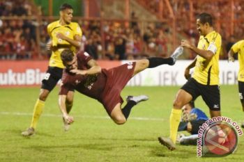 PSM MAKASSAR KALAH SEMEN PADANG