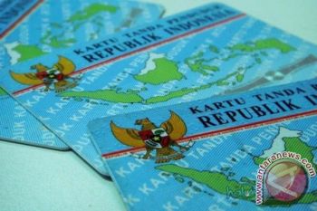 Pilkada 2018 - Warga Kabupaten Kupang keluhkan pelayanan e-KTP