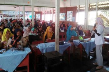 Puskesmas Muara Teweh Sosialisasikan Bulan Imunisasi Anak Sekolah