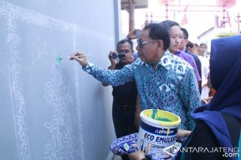 "New York Fashion Week", Pekalongan akan Promosikan Batik Warna Alam 
