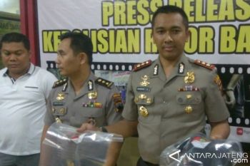 Empat Polisi Jadi Tersangka Pengeroyokan Terhadap Wartawan 