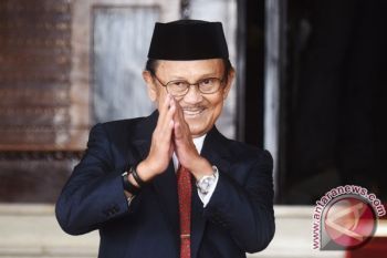 Habibie: Generasi Muda harus Dipersiapkan Membawa Kemajuan bagi Masyarakat Indonesia