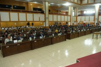 DPRD Sumsel tunggu nama PAW dari Parpol