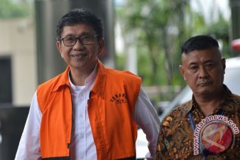 Walikota Batu Nonaktif Diperiksa KPK untuk Tersangka Edi