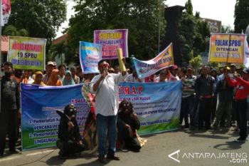 Warga Tolak Pembangunan SPBU Baru di Kudus (VIDEO)